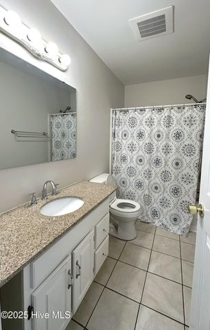 2424 Louisiana Street, Wilmington, NC 28401