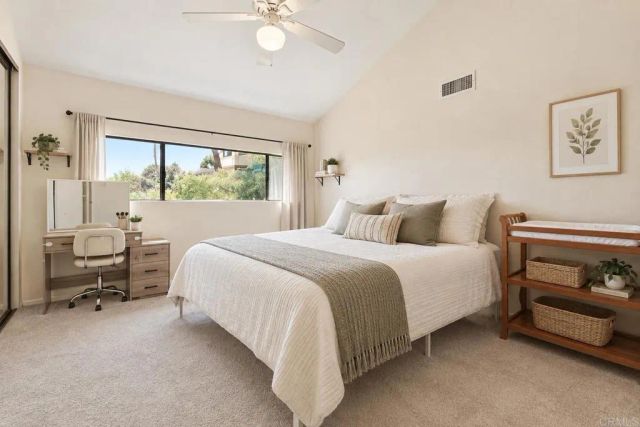 7940 University Avenue 14, La Mesa, CA 91942