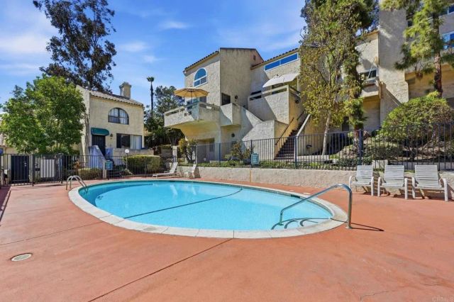 7940 University Avenue 14, La Mesa, CA 91942