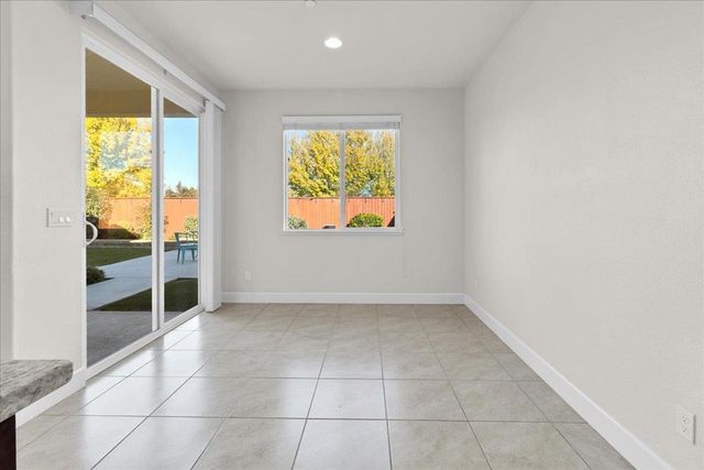 215 Lucero Drive, Hollister, CA 95023