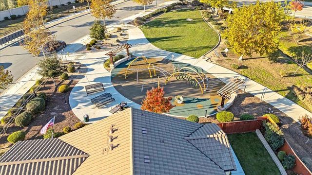 215 Lucero Drive, Hollister, CA 95023