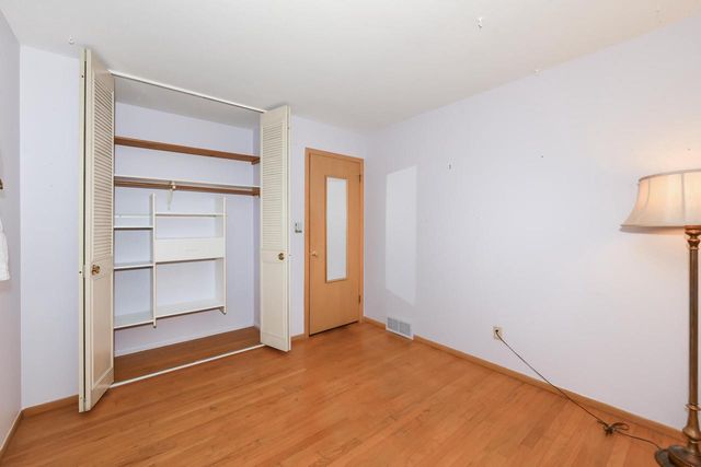 6369 N 101st STREET, Milwaukee, WI 53225