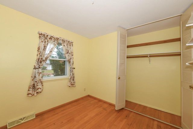 6369 N 101st STREET, Milwaukee, WI 53225