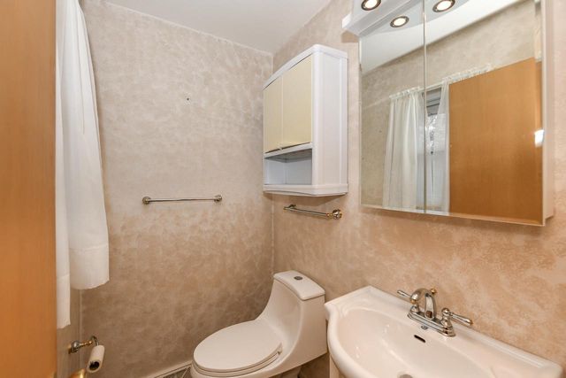 6369 N 101st STREET, Milwaukee, WI 53225