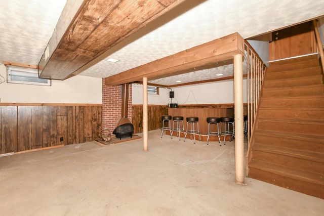 6369 N 101st STREET, Milwaukee, WI 53225