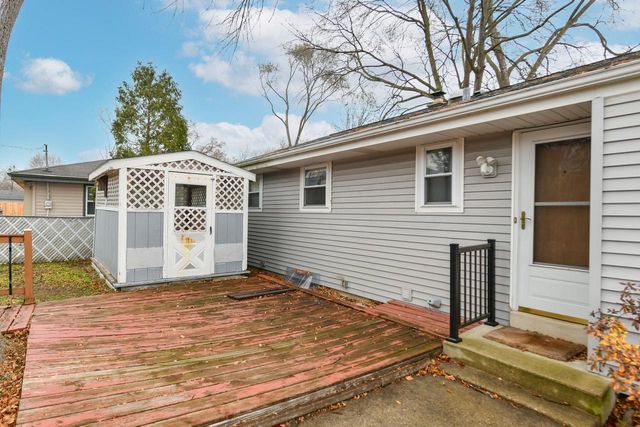 6369 N 101st STREET, Milwaukee, WI 53225