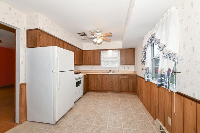 6369 N 101st STREET, Milwaukee, WI 53225