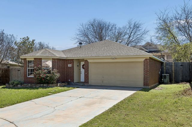 4628 Brimstone Drive, Fort Worth, TX 76244
