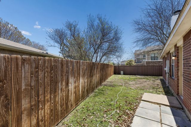 4628 Brimstone Drive, Fort Worth, TX 76244