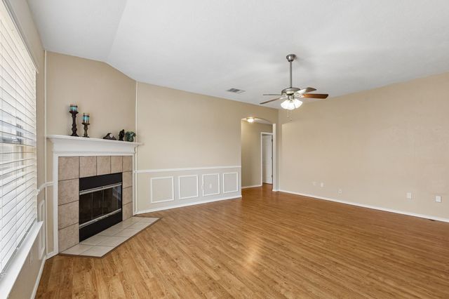 4628 Brimstone Drive, Fort Worth, TX 76244