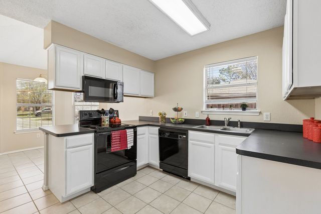 4628 Brimstone Drive, Fort Worth, TX 76244