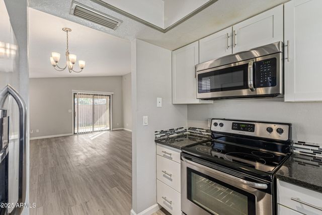 6605 N 48TH Avenue, Glendale, AZ 85301