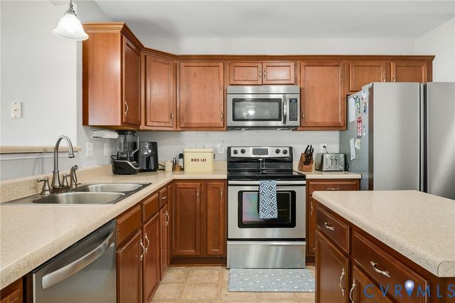 2955 Lookout Ln, North Prince George, VA 23860