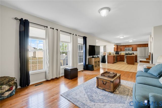 2955 Lookout Ln, North Prince George, VA 23860