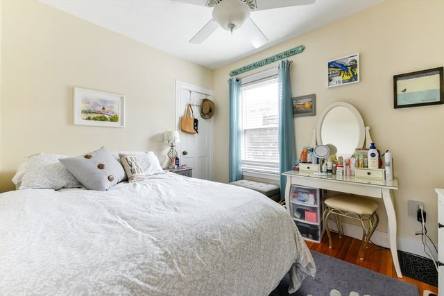 155 King St 3, Boston, MA 02122