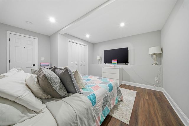 30 Glendale Ave, Uxbridge, MA 01569