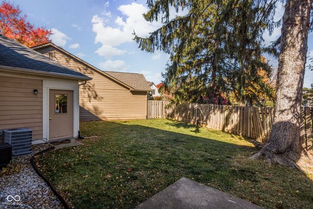 4664 Lambeth Walk, Carmel, IN 46033