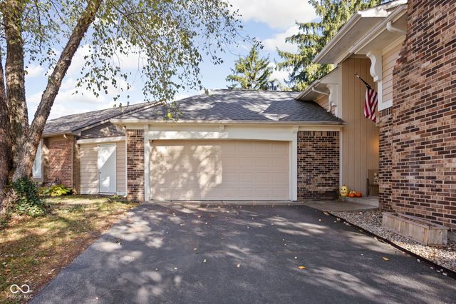 4664 Lambeth Walk, Carmel, IN 46033