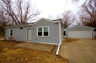 3210 W 68th Street, Davenport, IA 52806