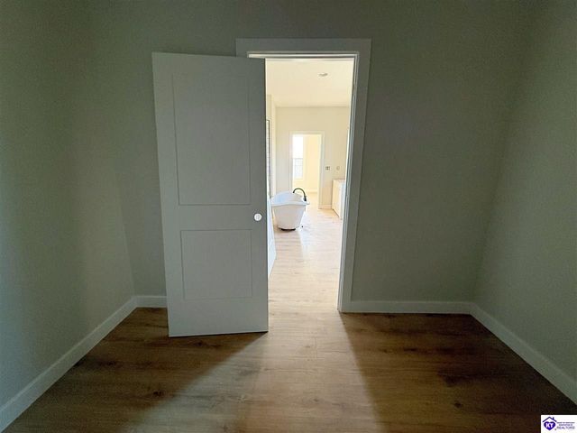 105 Pikes Peak Place, Elizabethtown, KY 42701