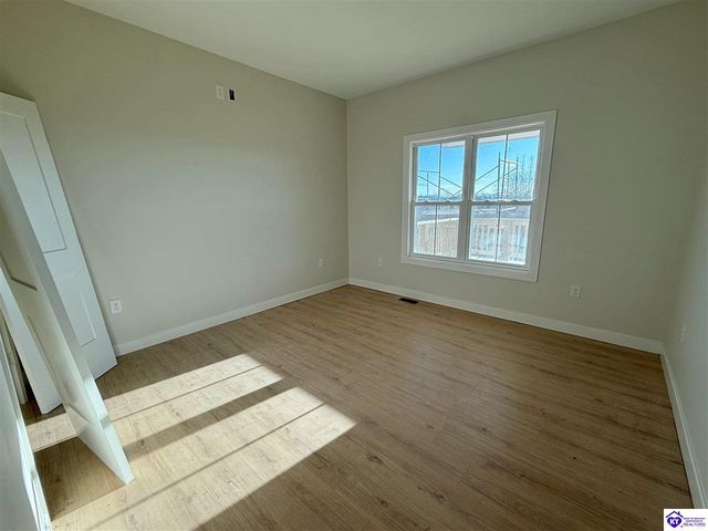 105 Pikes Peak Place, Elizabethtown, KY 42701