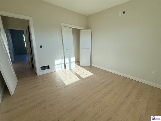 105 Pikes Peak Place, Elizabethtown, KY 42701