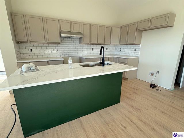 105 Pikes Peak Place, Elizabethtown, KY 42701