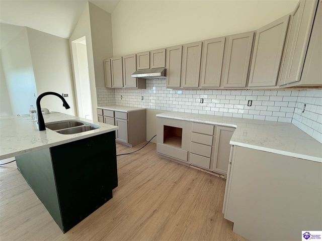 105 Pikes Peak Place, Elizabethtown, KY 42701