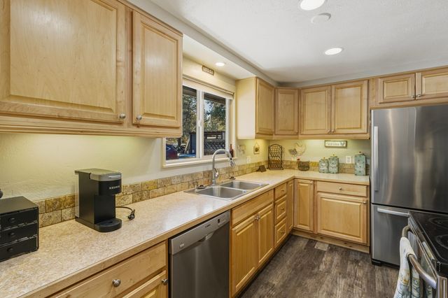 53262 Riverview Drive, La Pine, OR 97739