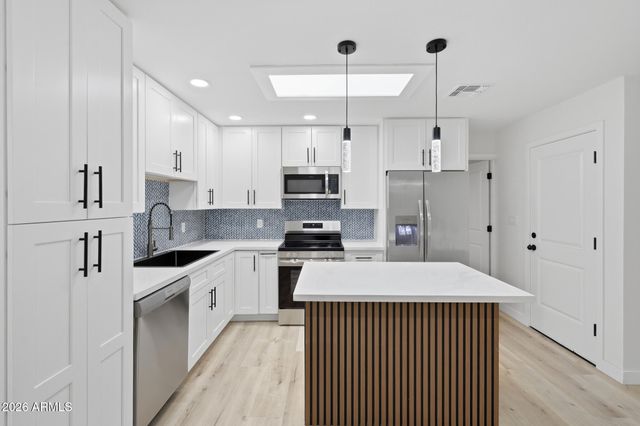 4941 W GRANADA Road, Phoenix, AZ 85035