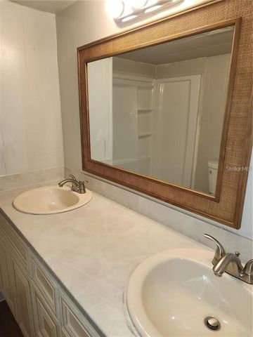 1800 SE 185TH COURT, Silver Springs, FL 34488