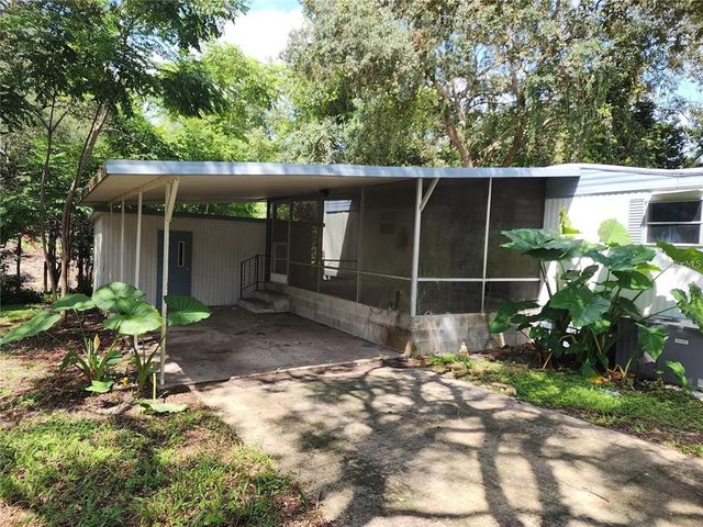 1800 SE 185TH COURT, Silver Springs, FL 34488