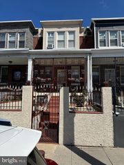 213 W DUNCANNON AVENUE, Philadelphia, PA 19120