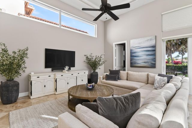 236 Montant Drive, Palm Beach Gardens, FL 33410