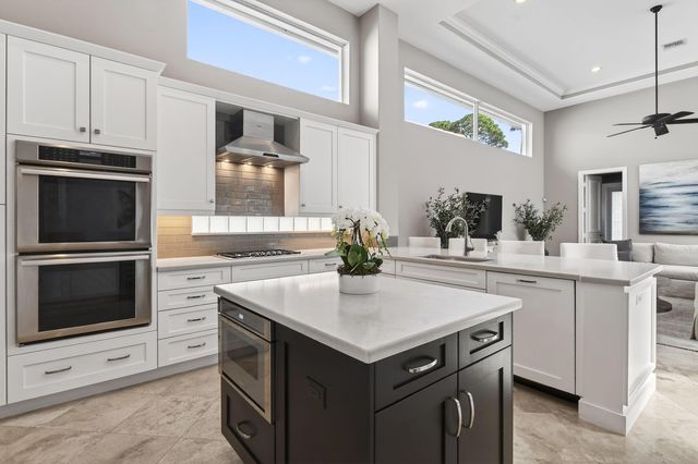 236 Montant Drive, Palm Beach Gardens, FL 33410