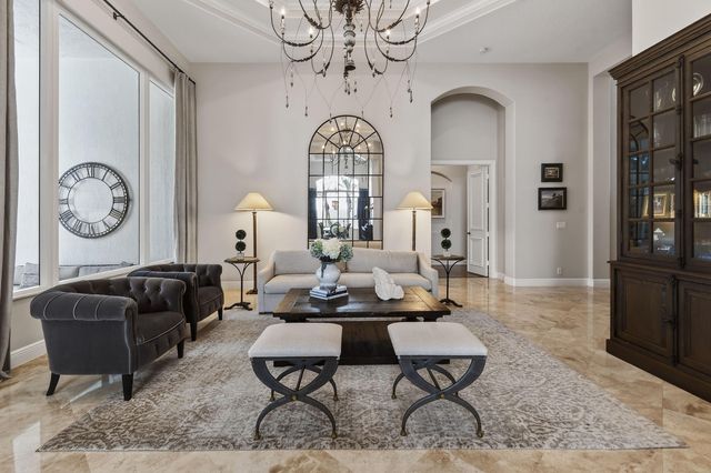 236 Montant Drive, Palm Beach Gardens, FL 33410