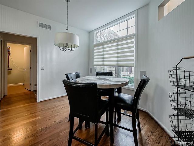 611 Windsor Run, Bloomfield Hills, MI 48304