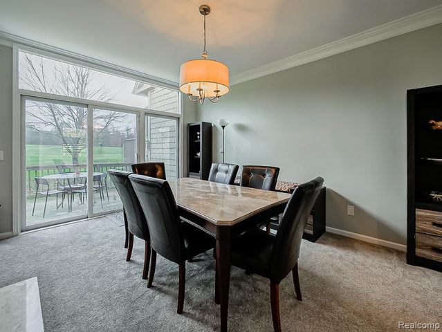 611 Windsor Run, Bloomfield Hills, MI 48304