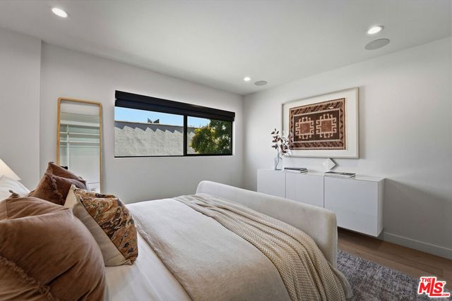 234 S Tower Drive 4, Beverly Hills, CA 90211