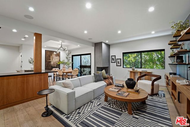 234 S Tower Drive 4, Beverly Hills, CA 90211