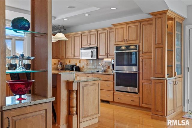 1605 Scarlett Place, Springfield, IL 62704