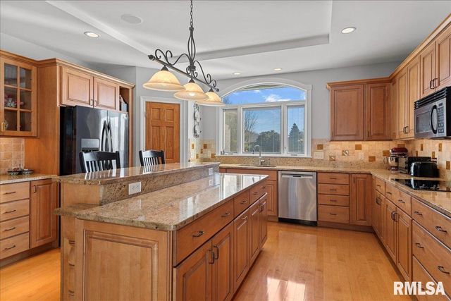 1605 Scarlett Place, Springfield, IL 62704