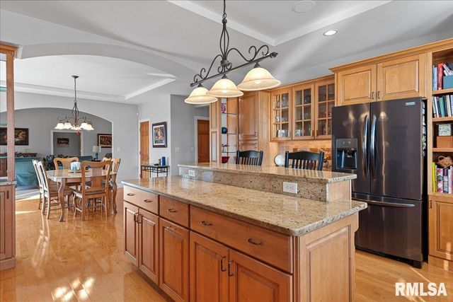 1605 Scarlett Place, Springfield, IL 62704