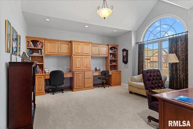 1605 Scarlett Place, Springfield, IL 62704