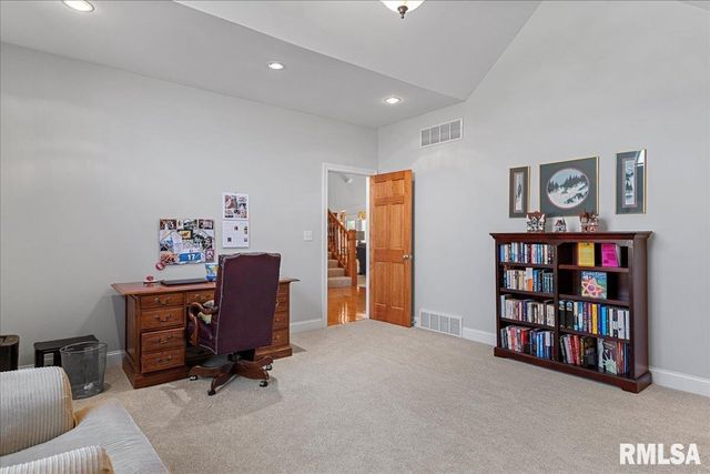 1605 Scarlett Place, Springfield, IL 62704