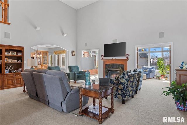 1605 Scarlett Place, Springfield, IL 62704