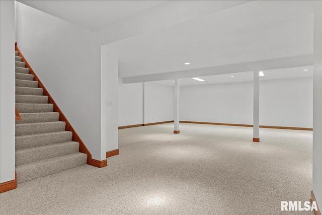 1605 Scarlett Place, Springfield, IL 62704