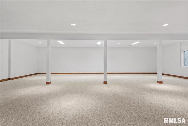 1605 Scarlett Place, Springfield, IL 62704