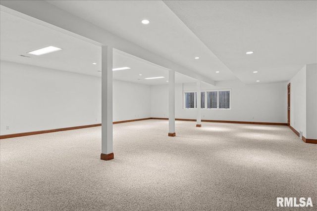 1605 Scarlett Place, Springfield, IL 62704