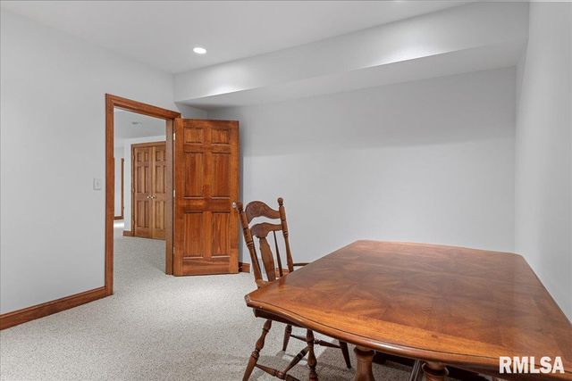 1605 Scarlett Place, Springfield, IL 62704